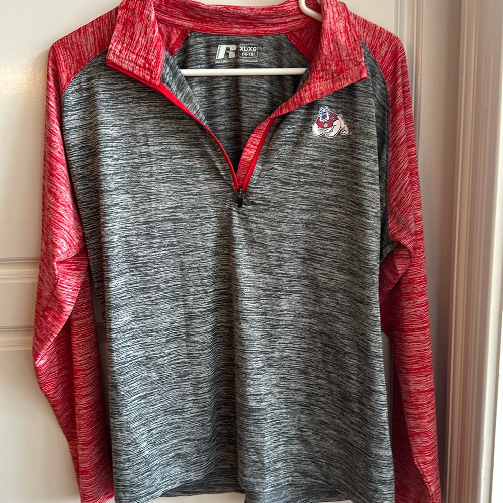 Women’s 1/4 zip lightweight top. Fresno State logo on the left side.